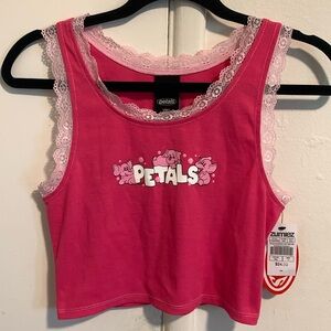 ✨2/$15✨Petals pink elephant lace trim tank from zumiez! NWT